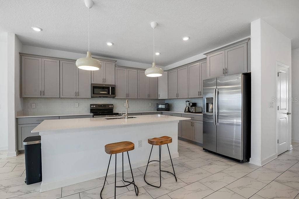 9255 SOMMERSET HILLS DRIVE, Davenport, FL 33896 9255 SOMMERSET HILLS DRIVE, Davenport, FL 33896