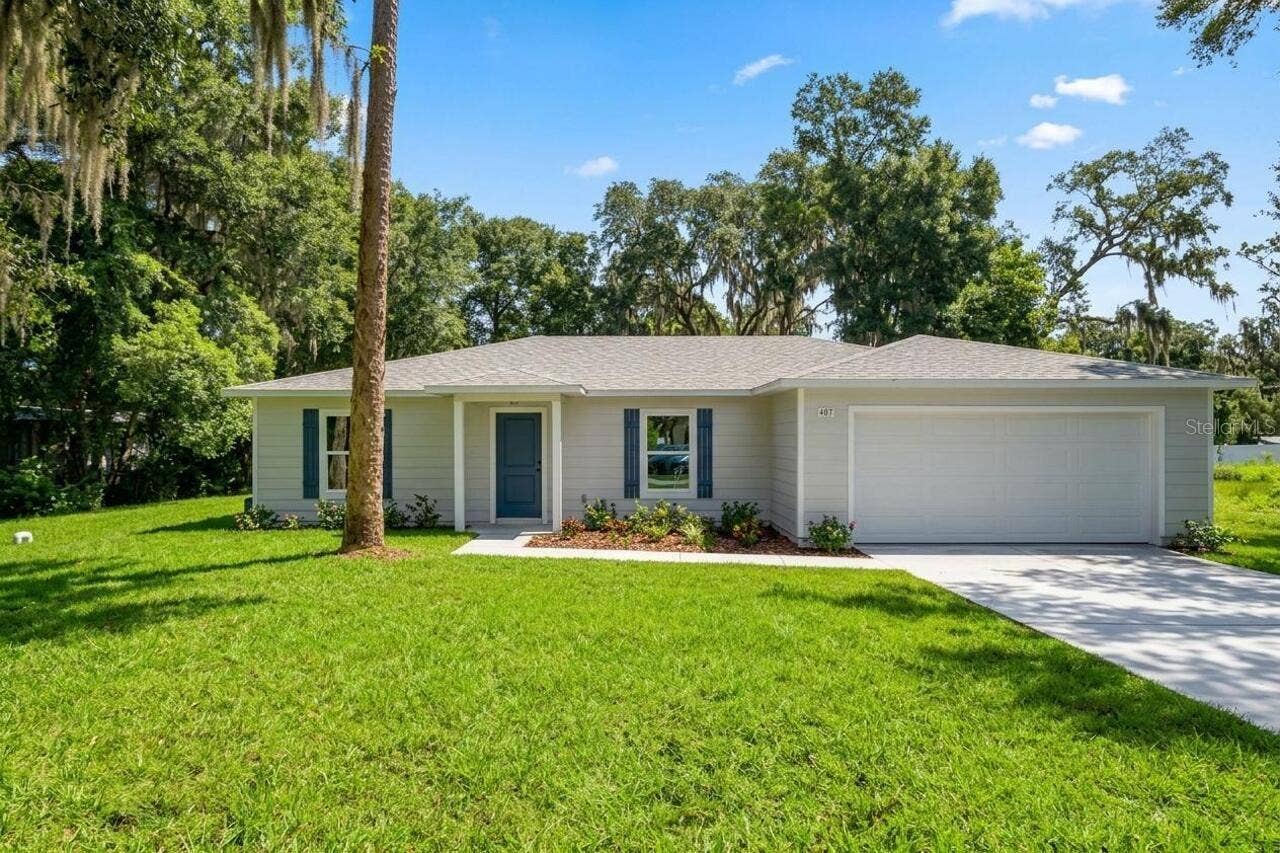407 IVY AVENUE, Deland, FL 32724