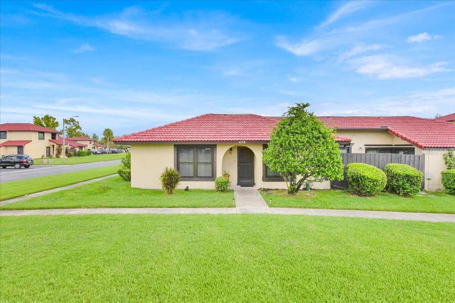 Property photo for 475 HUNTER CIRCLE, Kissimmee, FL