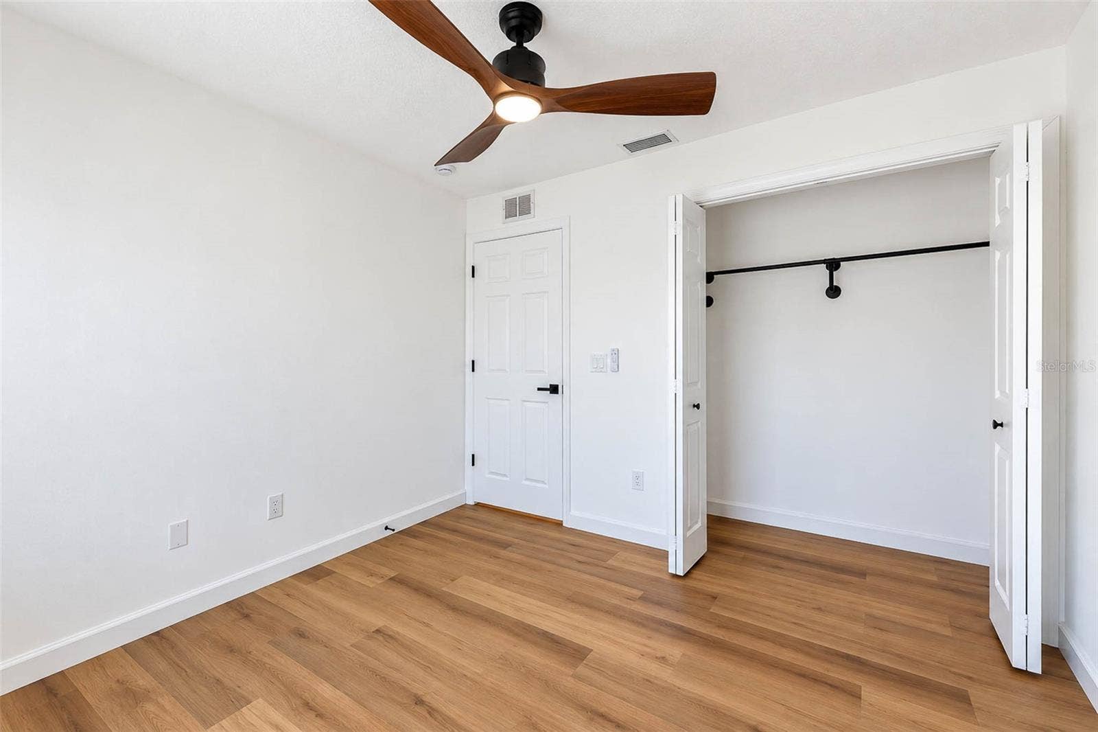 1445 ADMIRAL NIMITZ AVENUE, Daytona Beach, FL 32124 1445 ADMIRAL NIMITZ AVENUE, Daytona Beach, FL 32124