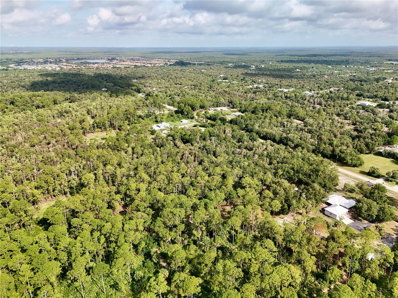 260 35TH AVE NW AVENUE NW, Naples, FL 34120