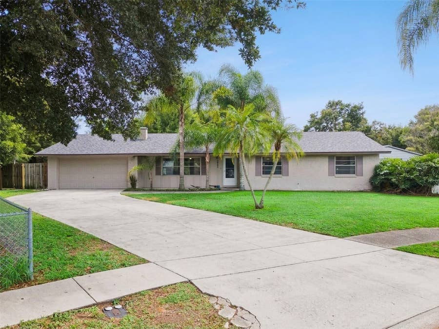 Property photo for 2605 RIDGETOP WAY, Valrico, FL