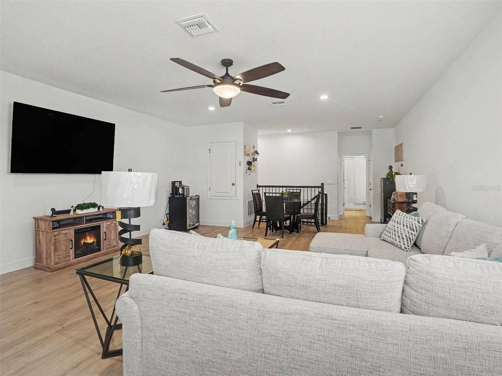 4484 LIONS GATE AVENUE, Clermont, FL 34711 4484 LIONS GATE AVENUE, Clermont, FL 34711