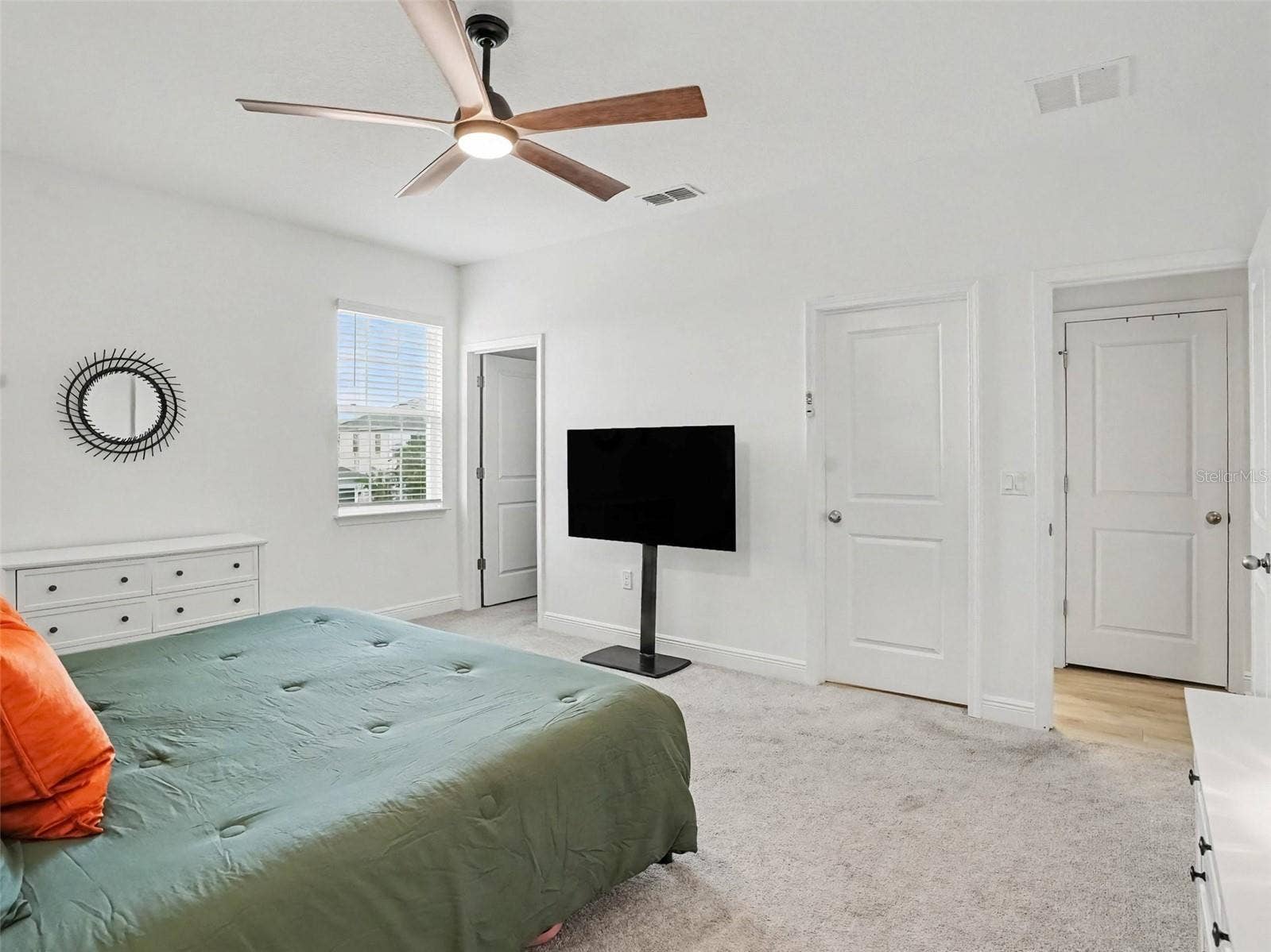 4484 LIONS GATE AVENUE, Clermont, FL 34711 4484 LIONS GATE AVENUE, Clermont, FL 34711