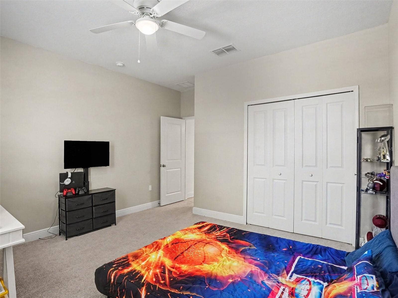 4484 LIONS GATE AVENUE, Clermont, FL 34711 4484 LIONS GATE AVENUE, Clermont, FL 34711