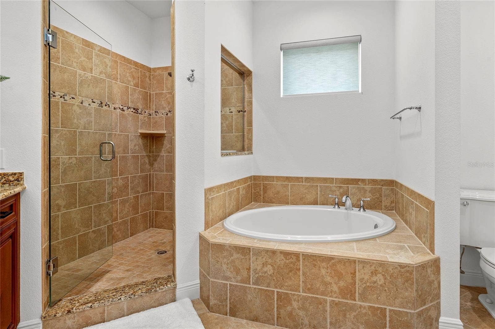 100 S VIRGINIA AVENUE, #201, Winter Park, FL 32789 100 S VIRGINIA AVENUE, #201, Winter Park, FL 32789