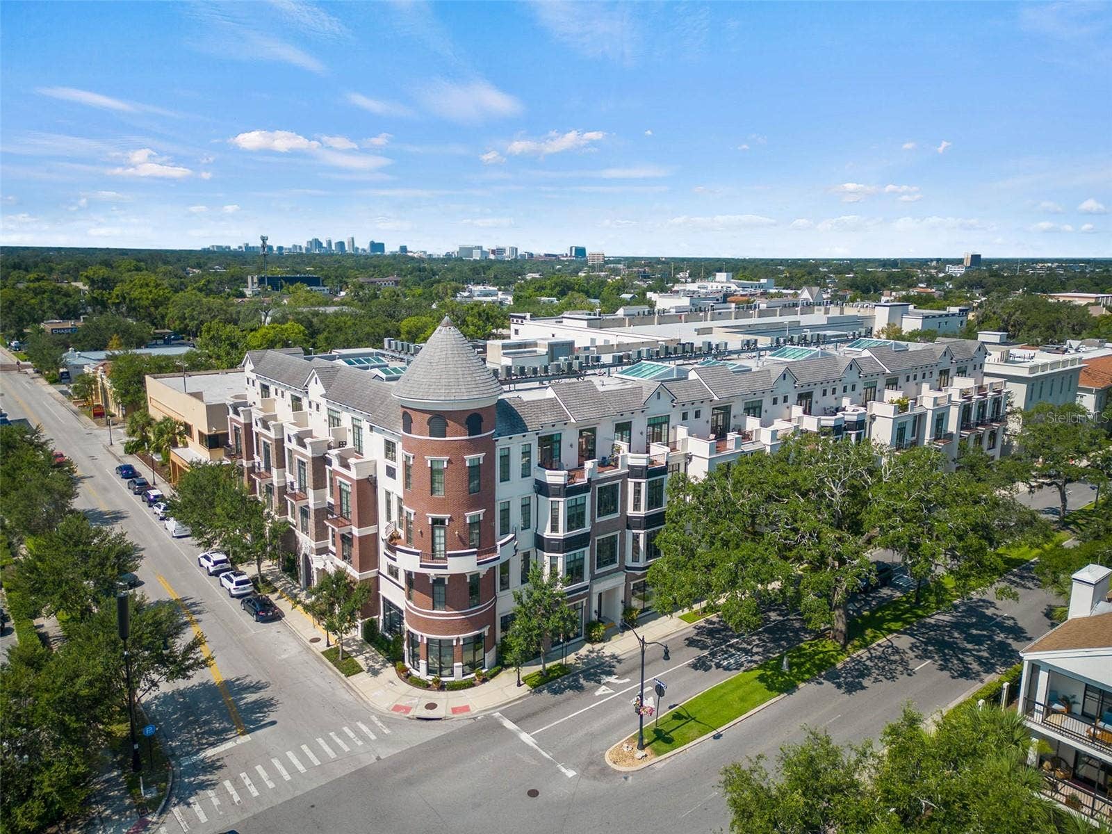 100 S VIRGINIA AVENUE, #201, Winter Park, FL 32789 100 S VIRGINIA AVENUE, #201, Winter Park, FL 32789