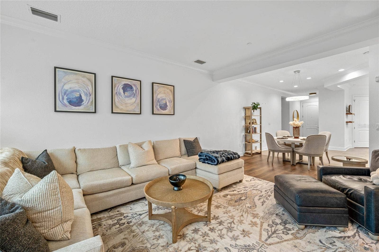 100 S VIRGINIA AVENUE, #201, Winter Park, FL 32789 100 S VIRGINIA AVENUE, #201, Winter Park, FL 32789