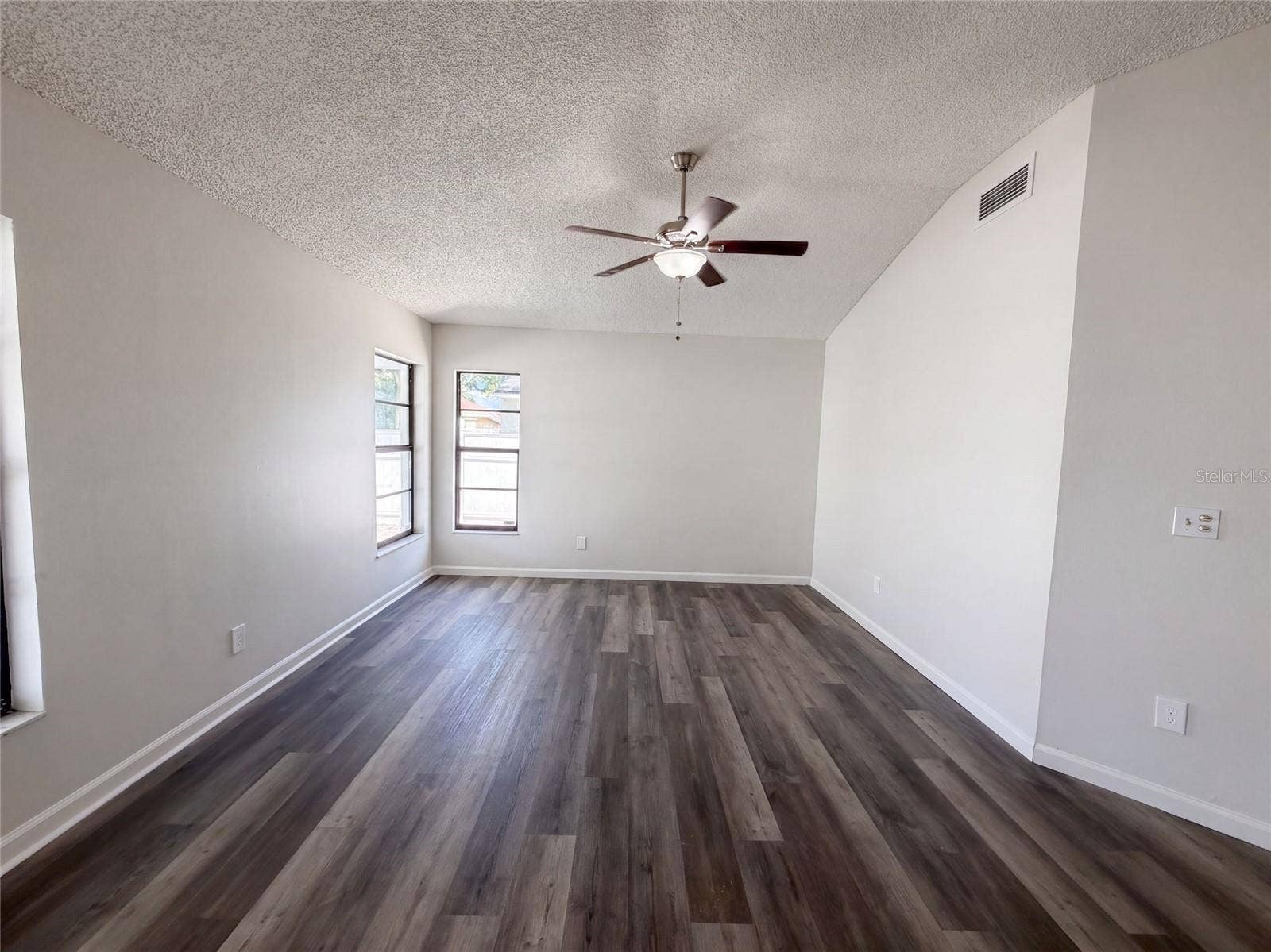 9507 LETTERSTONE COURT, Tampa, FL 33615