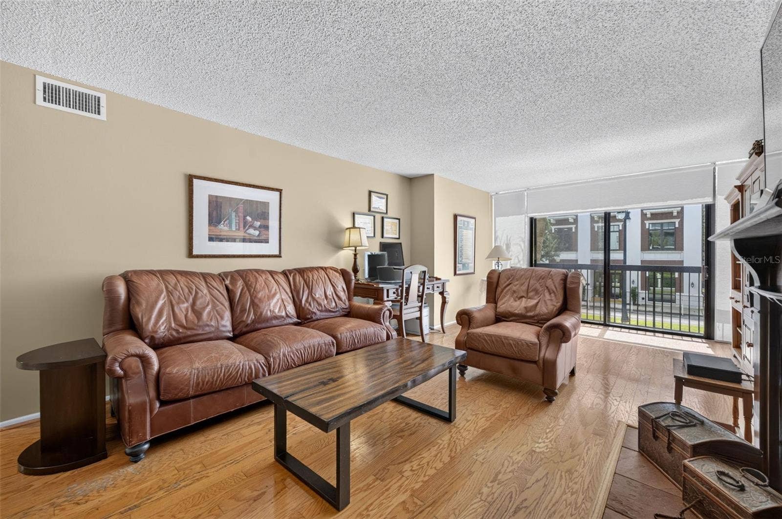 250 CAROLINA AVENUE, #202, Winter Park, FL 32789 Living Room