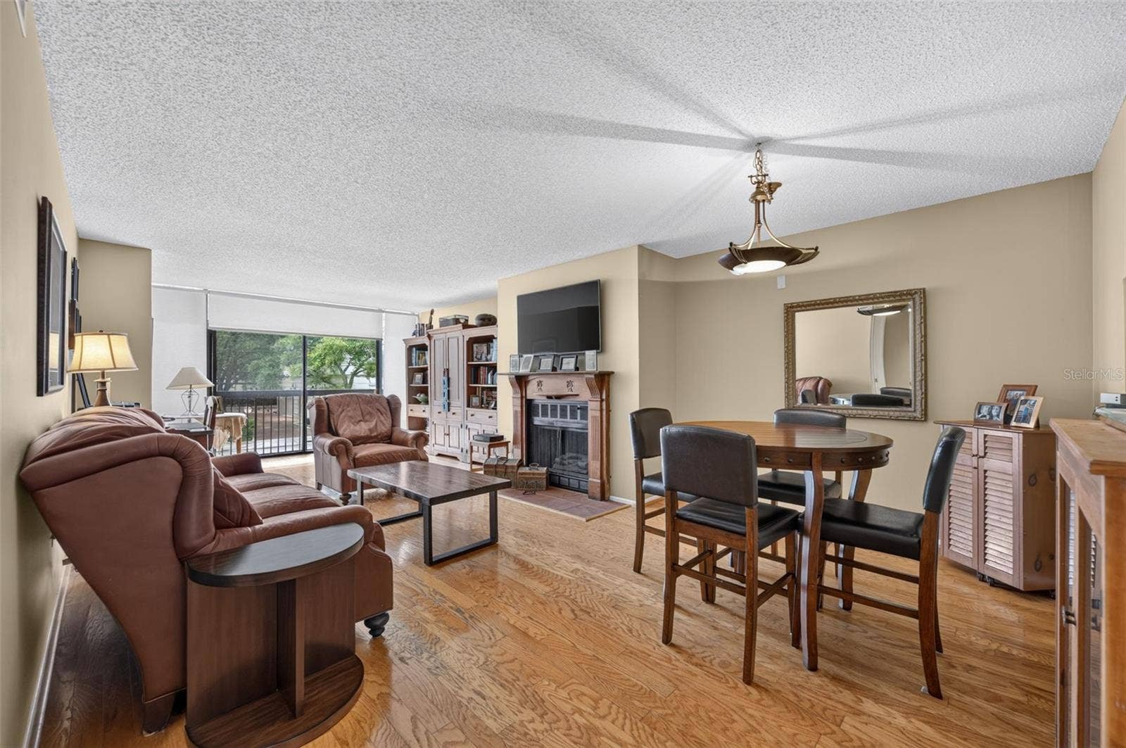 250 CAROLINA AVENUE, #202, Winter Park, FL 32789 Dining/Living Room Area