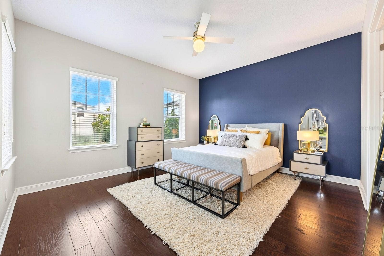 9024 NEHER STREET, Orlando, FL 32827 Light and bright main floor primary suite.