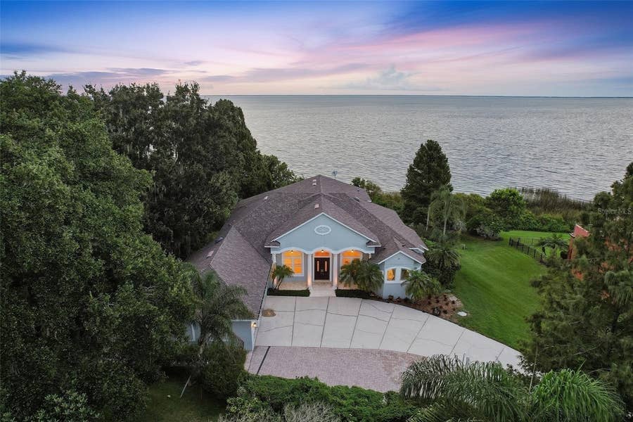 Property photo for 81 MILLHOLLAND STREET, Oakland, FL