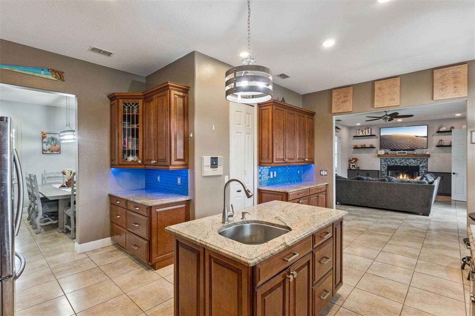 19682 QUINLAN STREET, Orlando, FL 32833 19682 QUINLAN STREET, Orlando, FL 32833