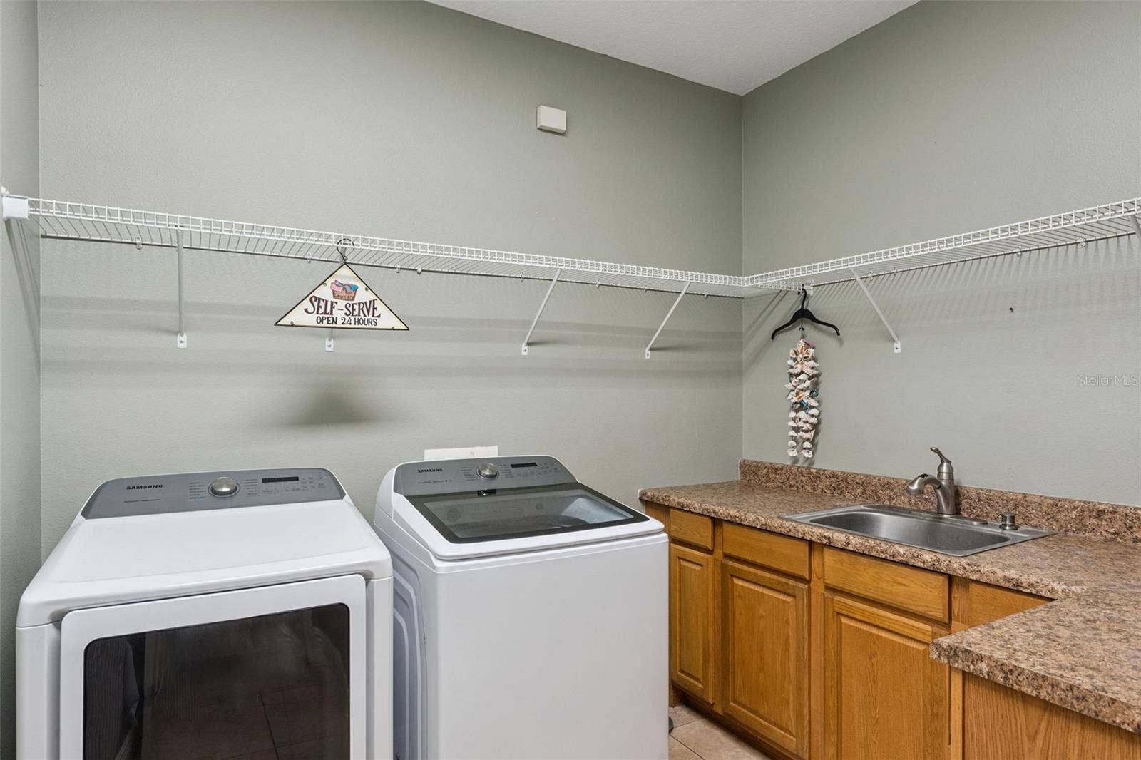 19682 QUINLAN STREET, Orlando, FL 32833 19682 QUINLAN STREET, Orlando, FL 32833