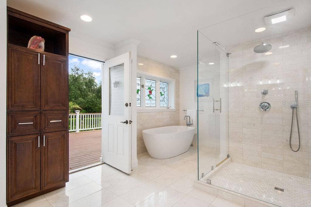 555 E LAKE SUE AVENUE, Winter Park, FL 32789 555 E LAKE SUE AVENUE, Winter Park, FL 32789