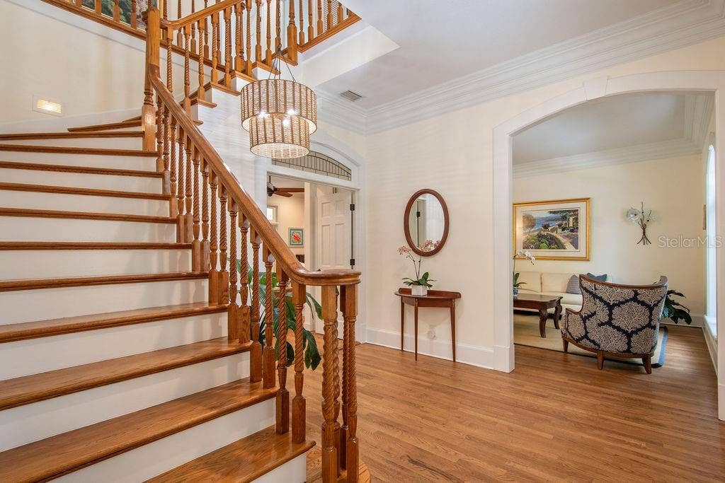 555 E LAKE SUE AVENUE, Winter Park, FL 32789 555 E LAKE SUE AVENUE, Winter Park, FL 32789