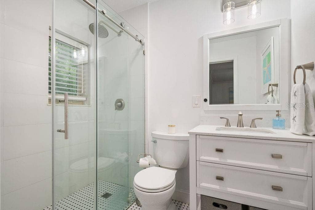 555 E LAKE SUE AVENUE, Winter Park, FL 32789 555 E LAKE SUE AVENUE, Winter Park, FL 32789