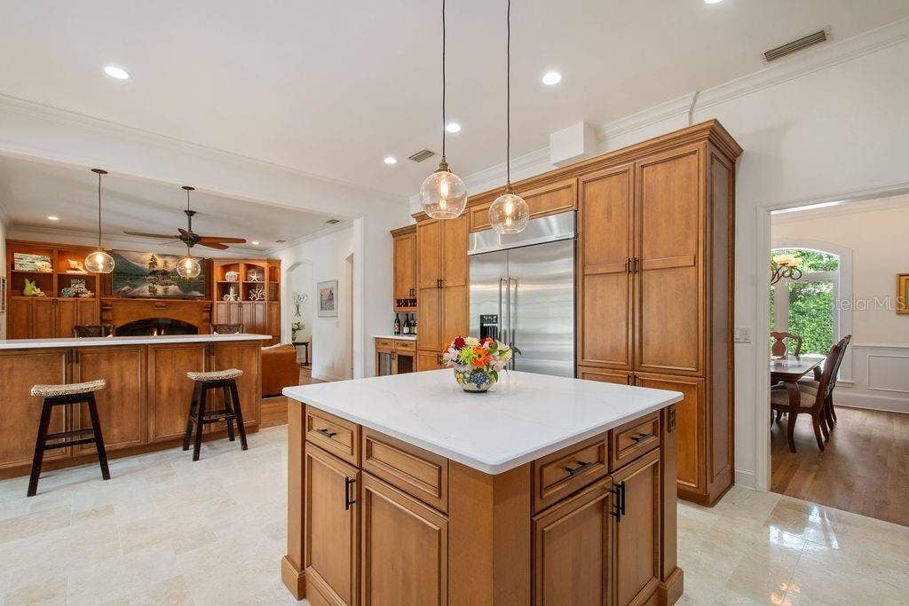 555 E LAKE SUE AVENUE, Winter Park, FL 32789 555 E LAKE SUE AVENUE, Winter Park, FL 32789