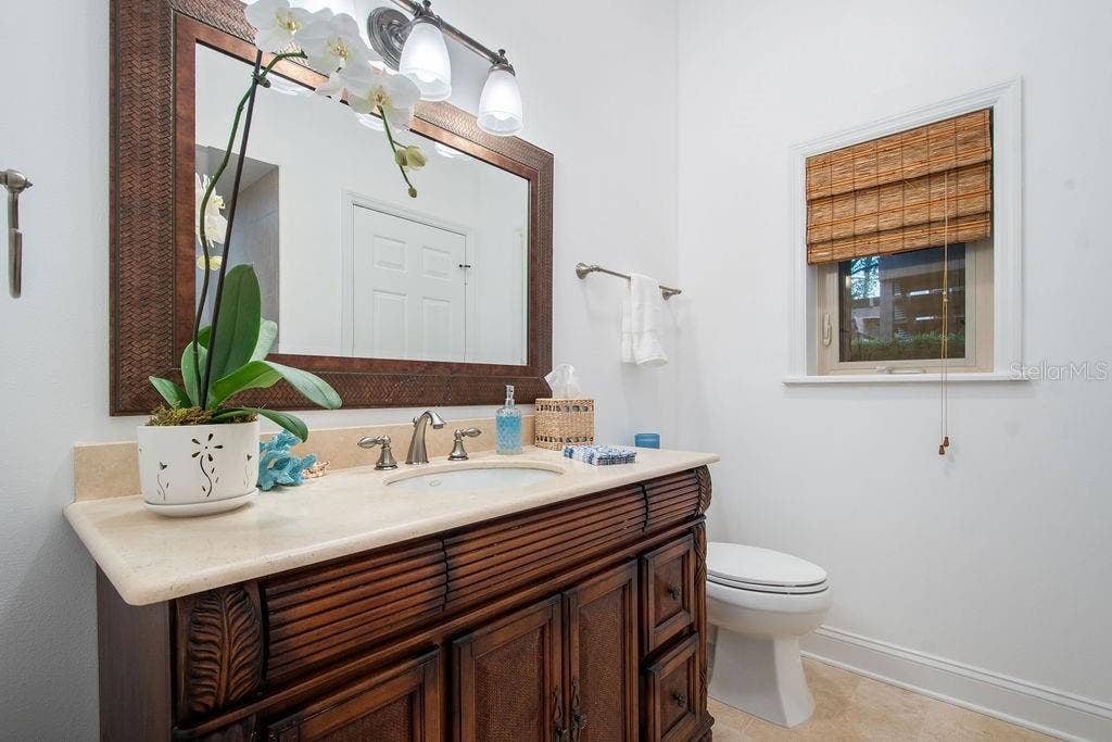 555 E LAKE SUE AVENUE, Winter Park, FL 32789 555 E LAKE SUE AVENUE, Winter Park, FL 32789