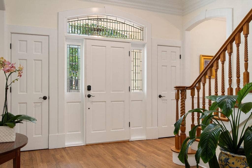 555 E LAKE SUE AVENUE, Winter Park, FL 32789 555 E LAKE SUE AVENUE, Winter Park, FL 32789