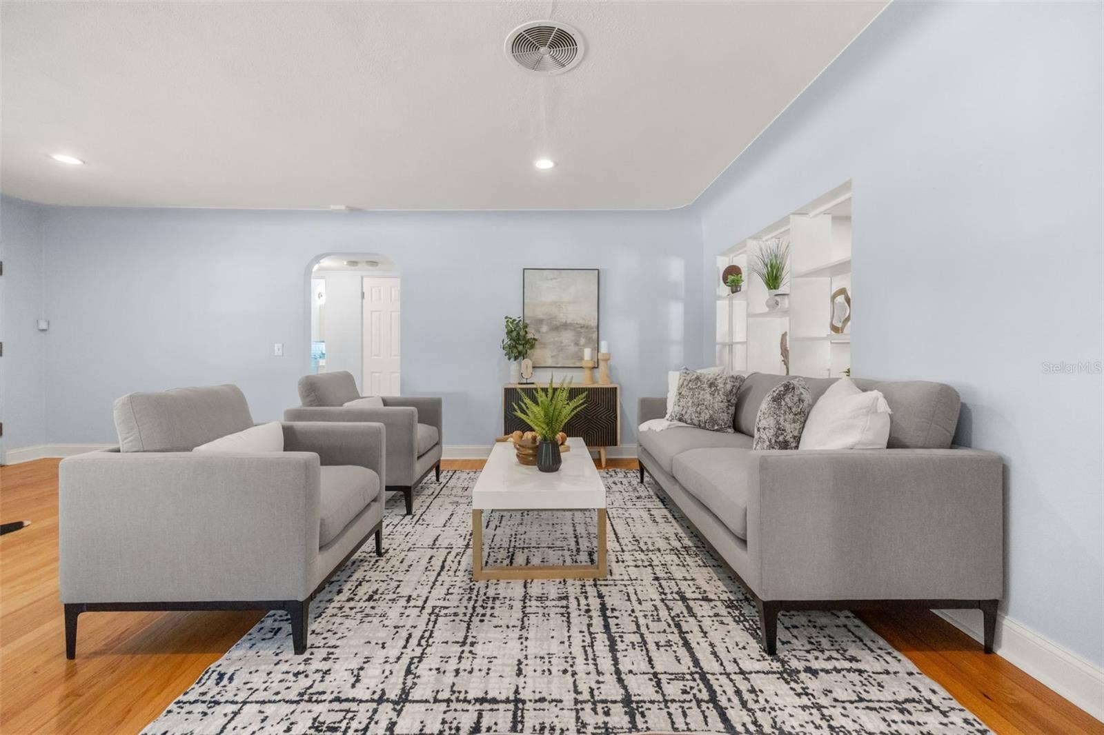 920 BOARDMAN STREET, Orlando, FL 32804 920 BOARDMAN STREET, Orlando, FL 32804