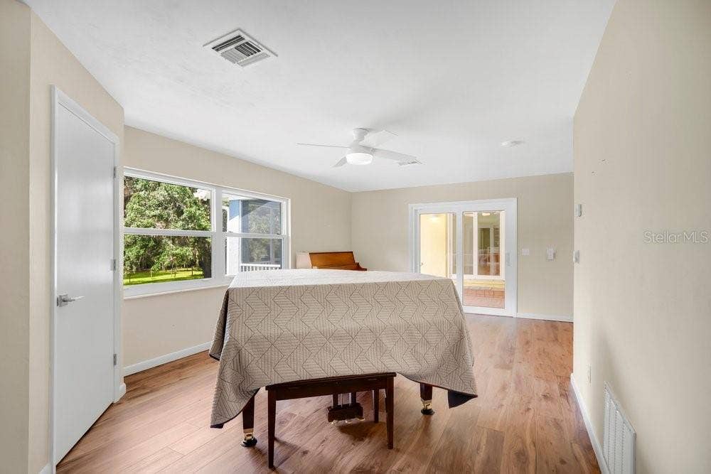 2391 BANANA STREET, Deland, FL 32720 MULTIPURPOSE SUITE LIVING AREA