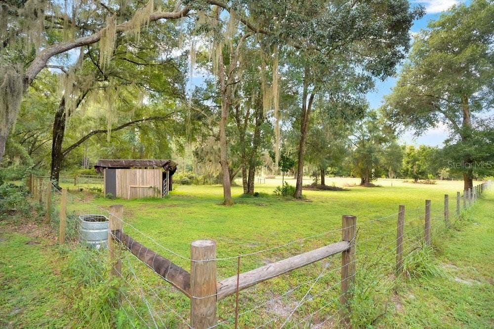 2391 BANANA STREET, Deland, FL 32720 2391 BANANA STREET, Deland, FL 32720