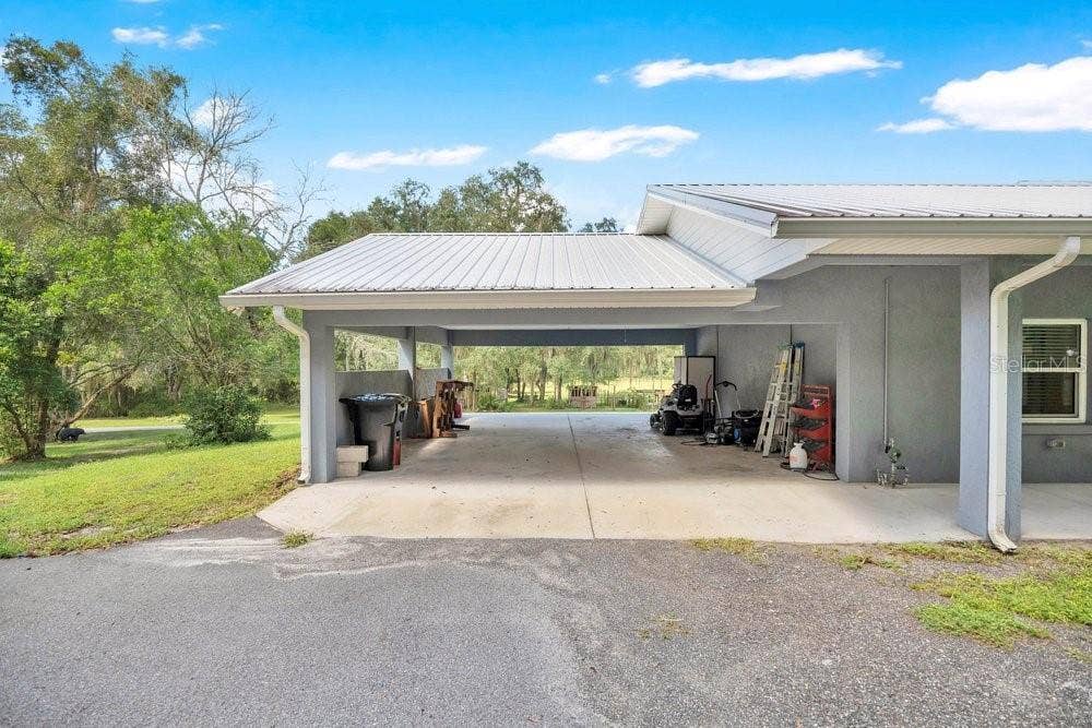 2391 BANANA STREET, Deland, FL 32720 MAIN HOUSE FOUR CAR CARPORT