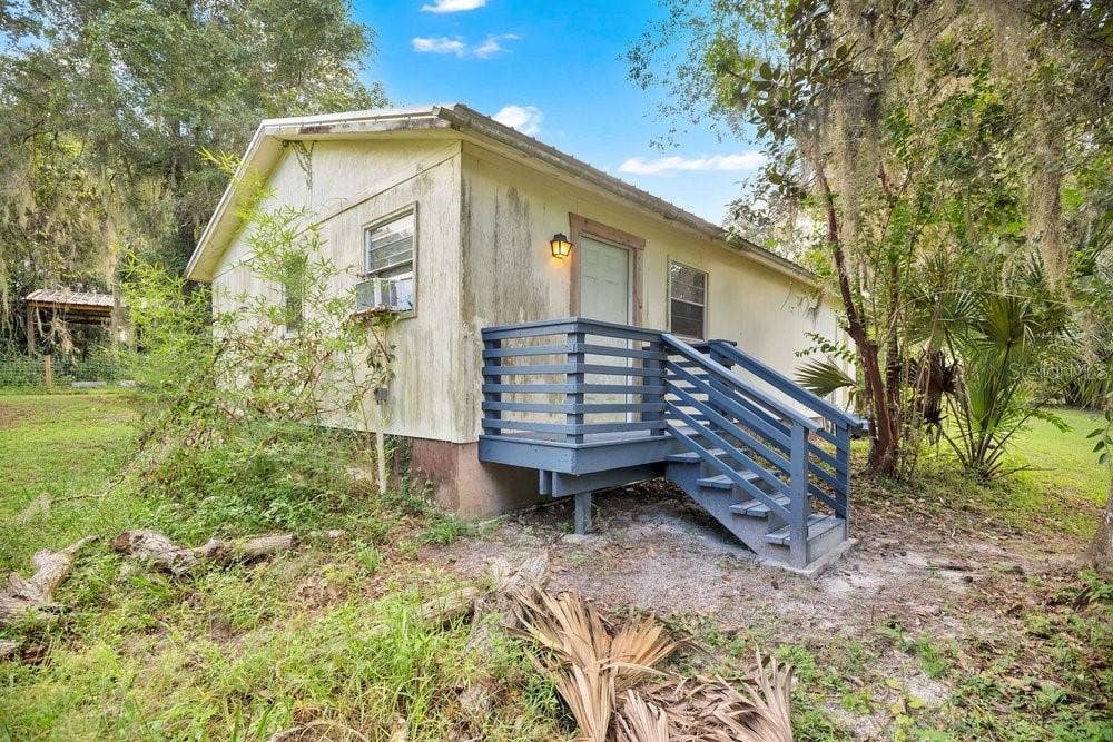 2391 BANANA STREET, Deland, FL 32720 ENTRY TO ADU