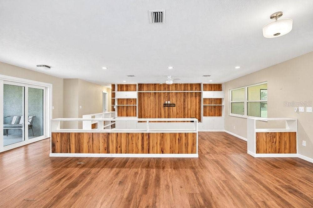 2391 BANANA STREET, Deland, FL 32720 LIVING AREA