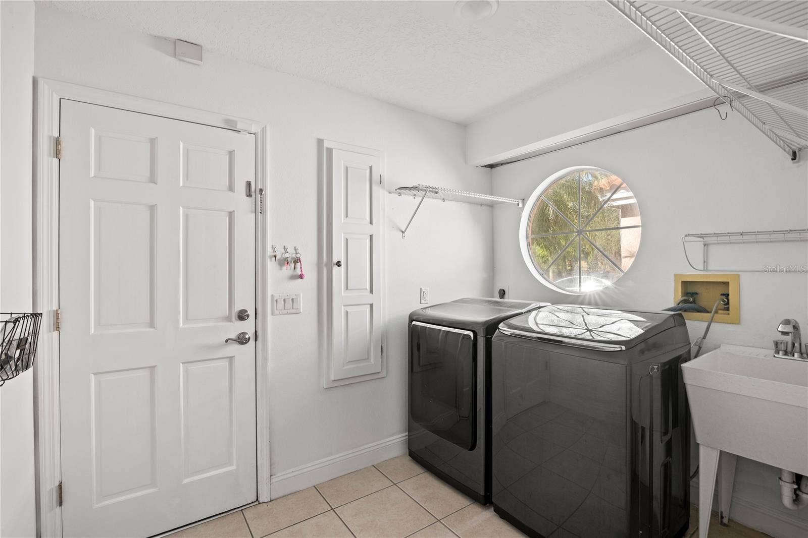 7319 SOMERSET SHORES COURT, Orlando, FL 32819 7319 SOMERSET SHORES COURT, Orlando, FL 32819