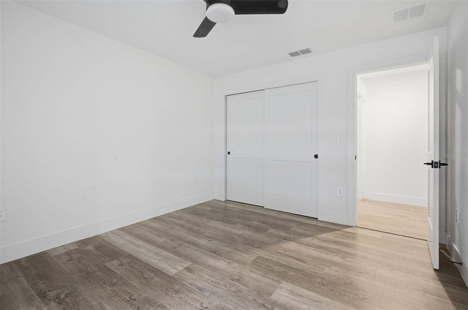 104 E 1ST AVENUE, Windermere, FL 34786