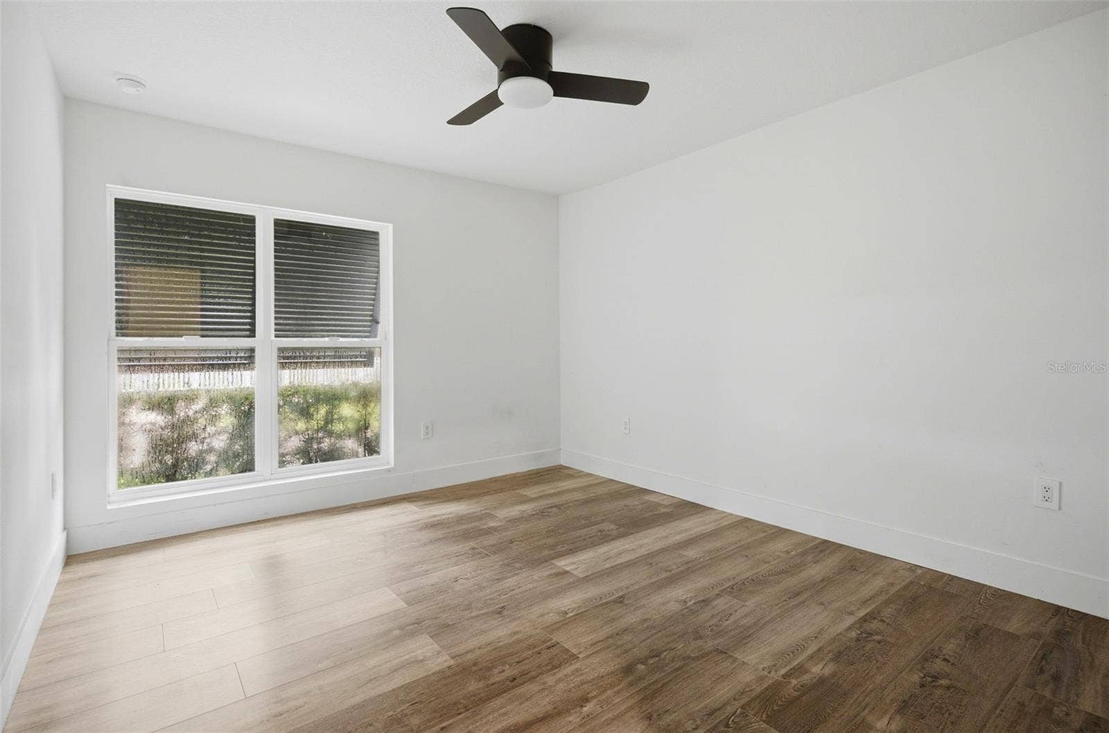 104 E 1ST AVENUE, Windermere, FL 34786