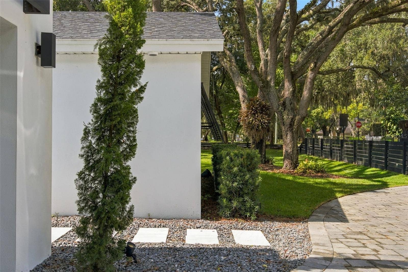 104 E 1ST AVENUE, Windermere, FL 34786