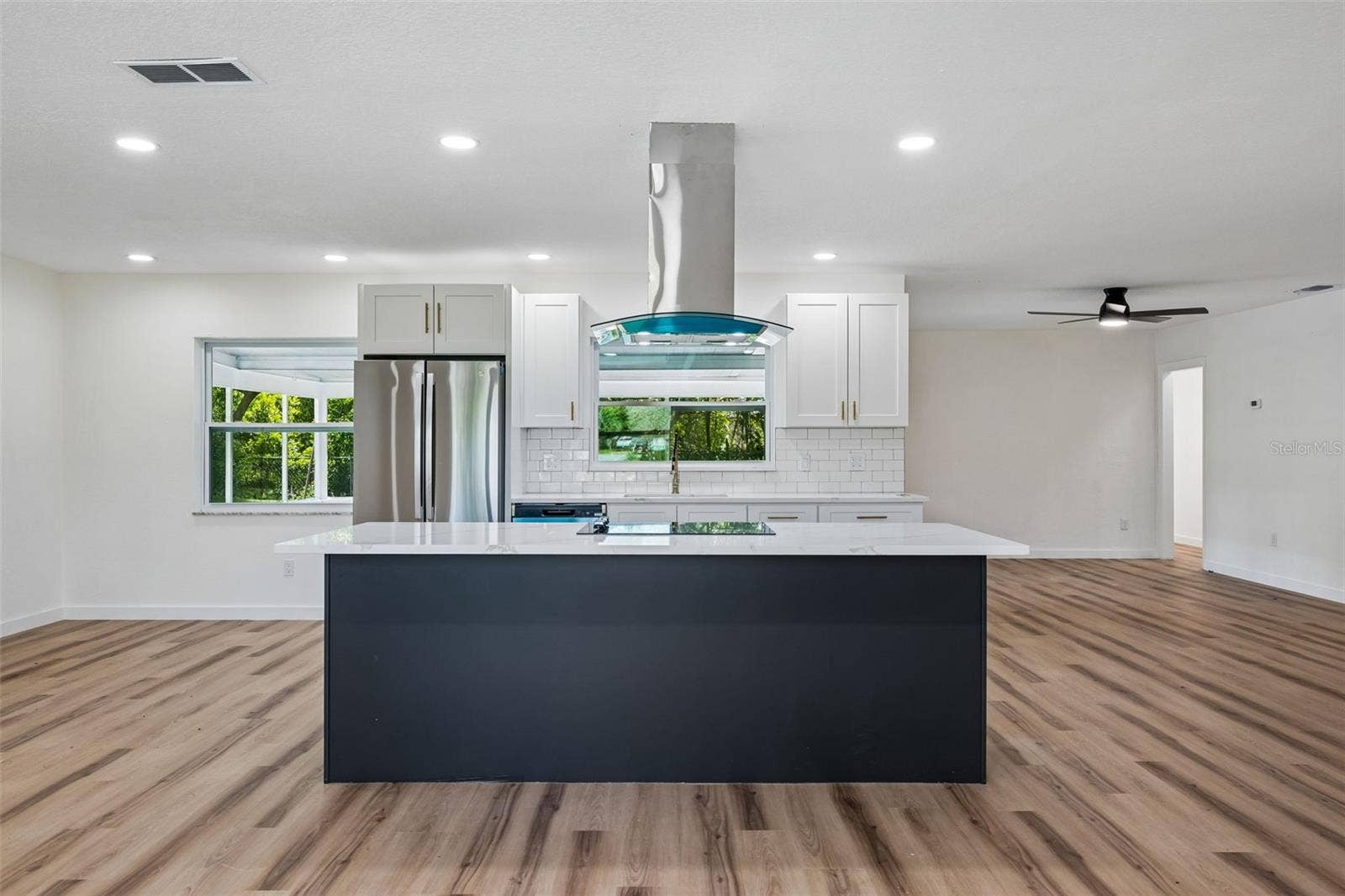 3334 YOUNG STREET, Winter Park, FL 32792 3334 YOUNG STREET, Winter Park, FL 32792