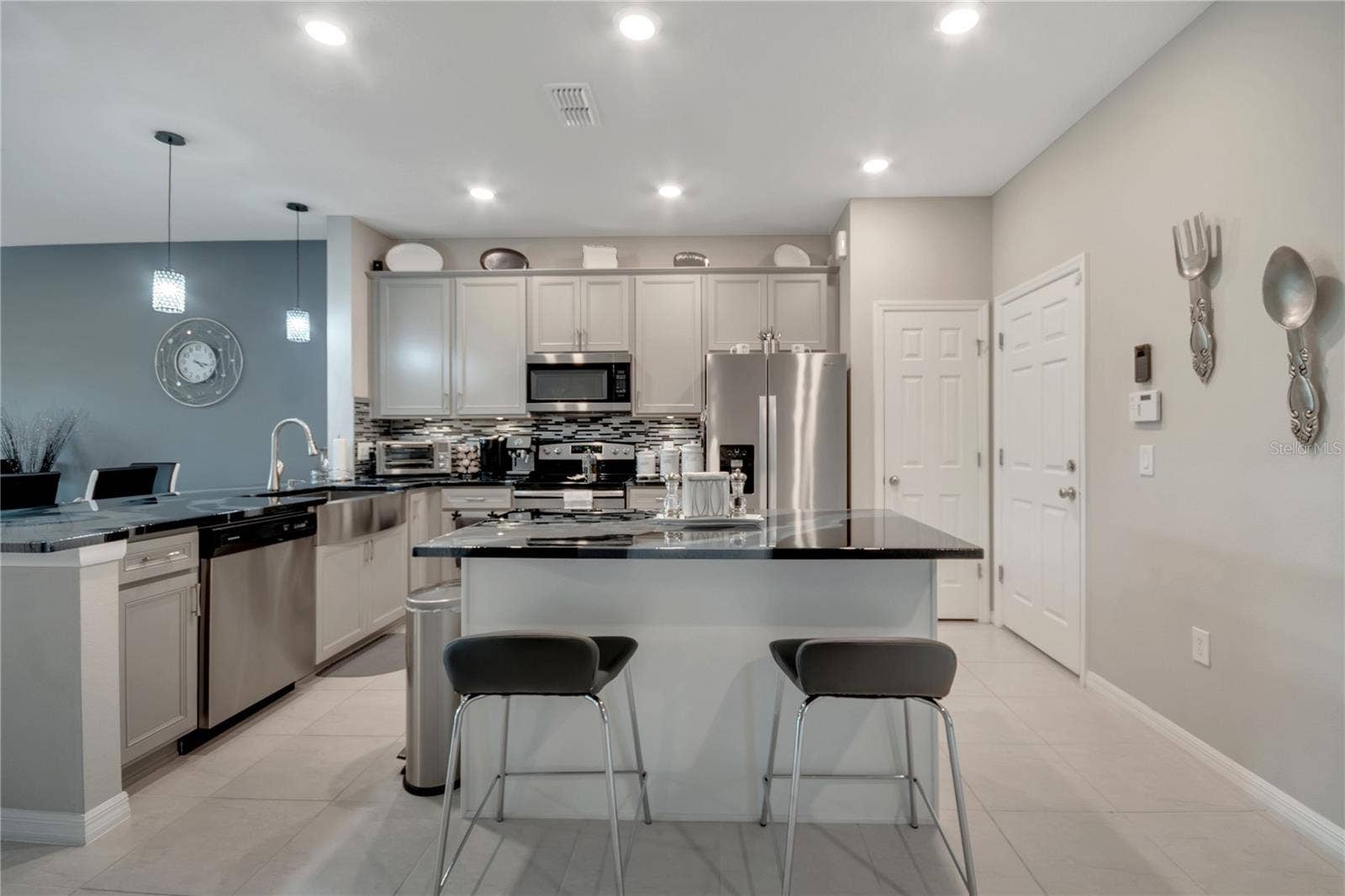 3725 PLAINVIEW DRIVE, Orlando, FL 32824