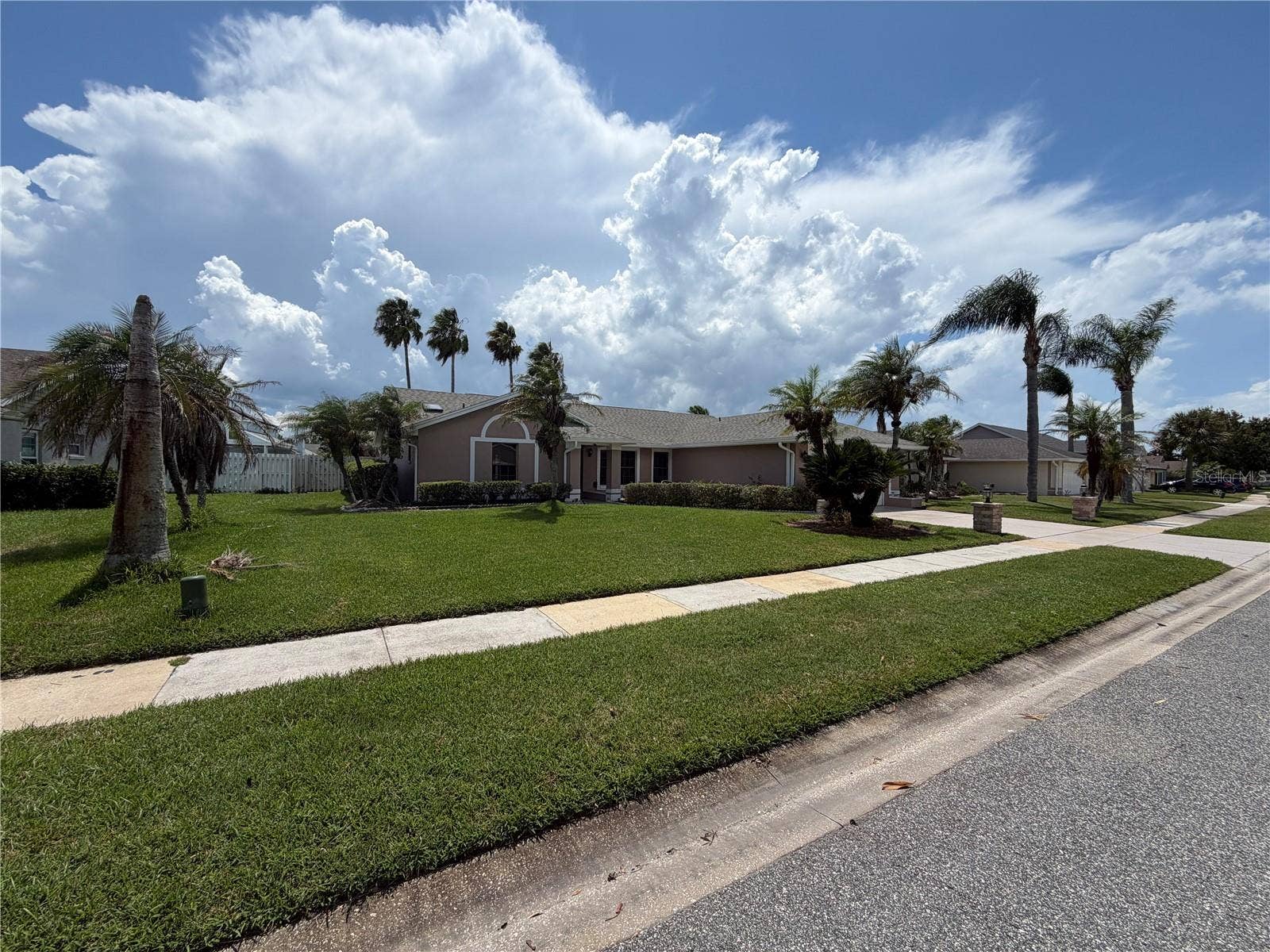14725 EAGLES CROSSING DRIVE, Orlando, FL 32837 14725 EAGLES CROSSING DRIVE, Orlando, FL 32837