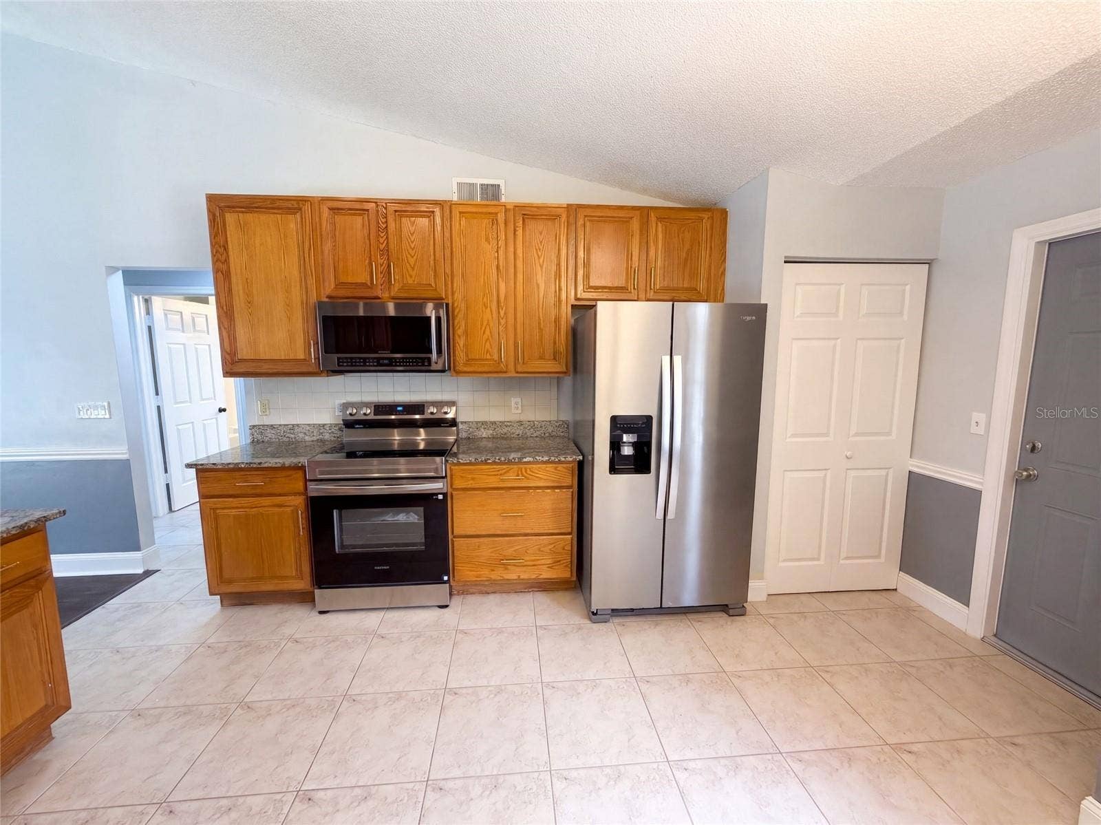 14725 EAGLES CROSSING DRIVE, Orlando, FL 32837 14725 EAGLES CROSSING DRIVE, Orlando, FL 32837