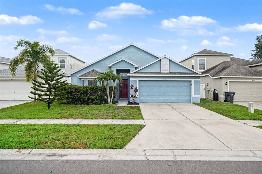 Property photo for 4204 MORNING BREEZE COURT, Tampa, FL