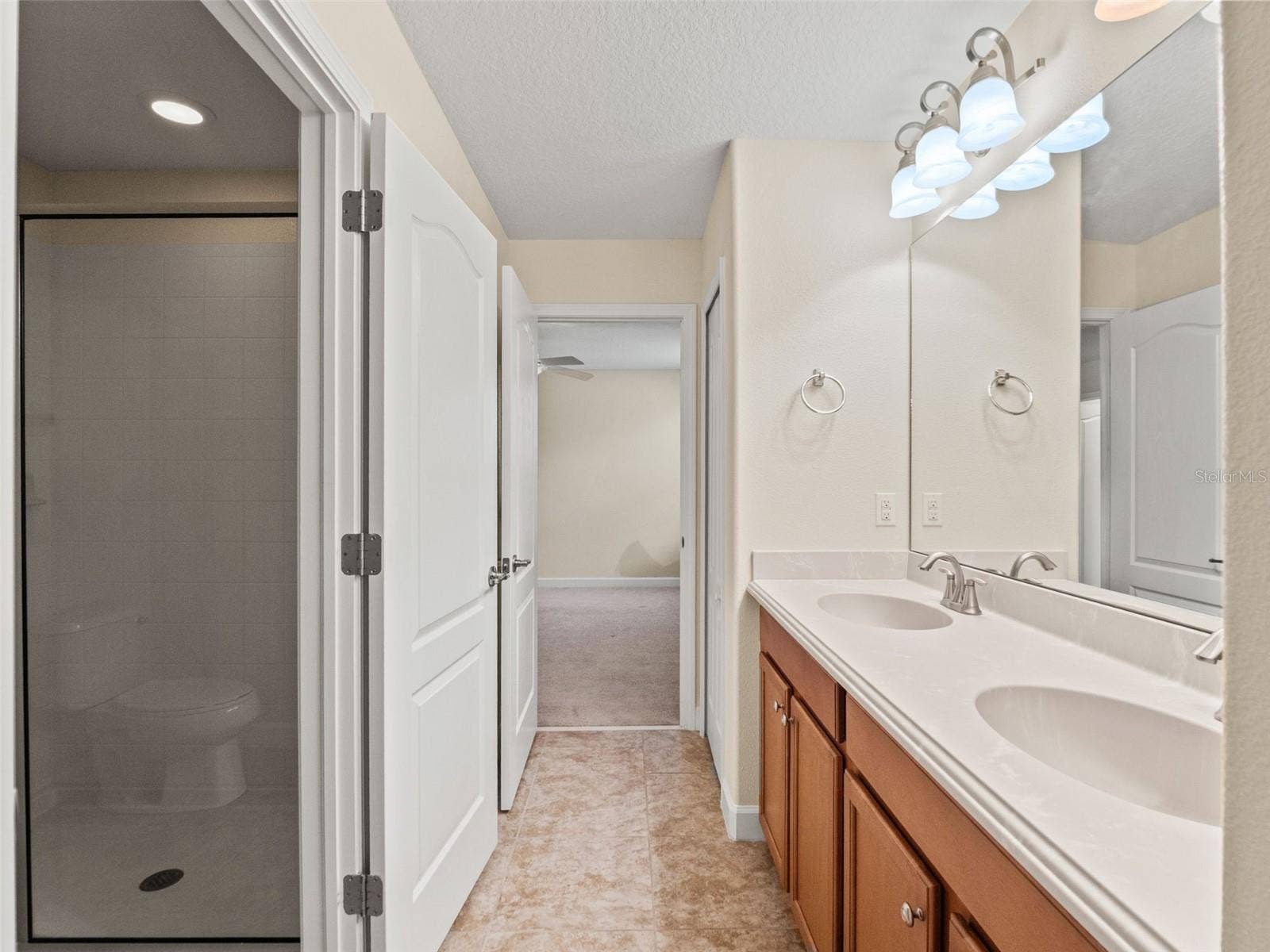 6158 MERIWETHER CRESCENT, Winter Garden, FL 34787 6158 MERIWETHER CRESCENT, Winter Garden, FL 34787
