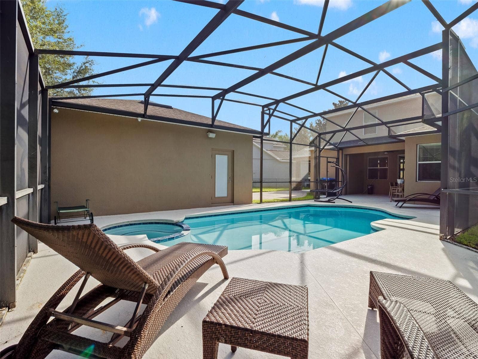 6158 MERIWETHER CRESCENT, Winter Garden, FL 34787 6158 MERIWETHER CRESCENT, Winter Garden, FL 34787