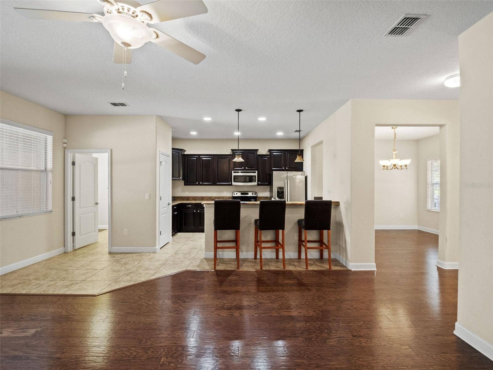 6158 MERIWETHER CRESCENT, Winter Garden, FL 34787 6158 MERIWETHER CRESCENT, Winter Garden, FL 34787