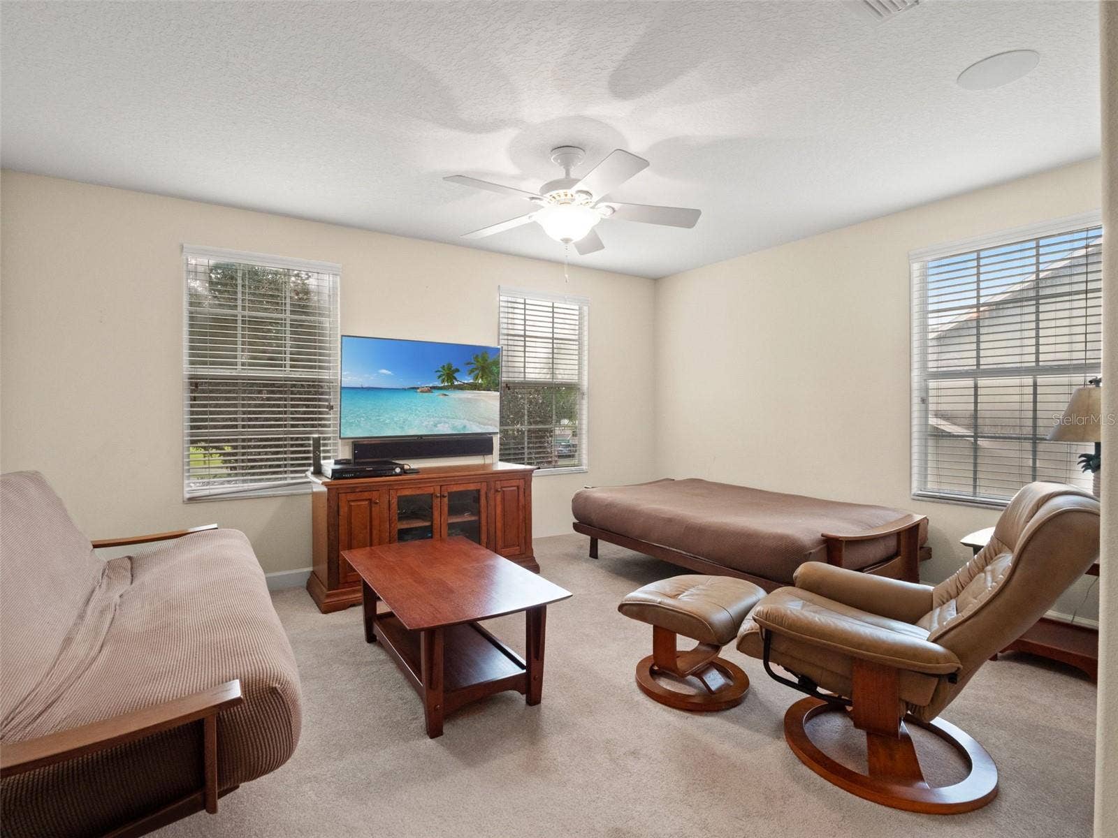 6158 MERIWETHER CRESCENT, Winter Garden, FL 34787 6158 MERIWETHER CRESCENT, Winter Garden, FL 34787