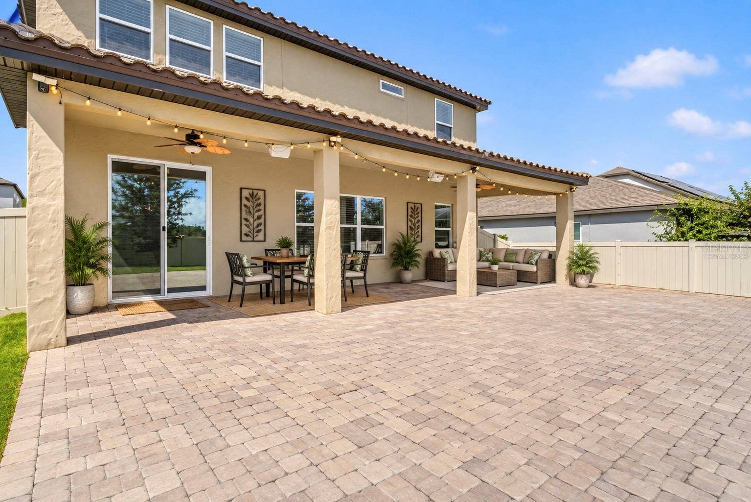 2470 STANDING ROCK CIRCLE, Oakland, FL 34787 Virtually Staged