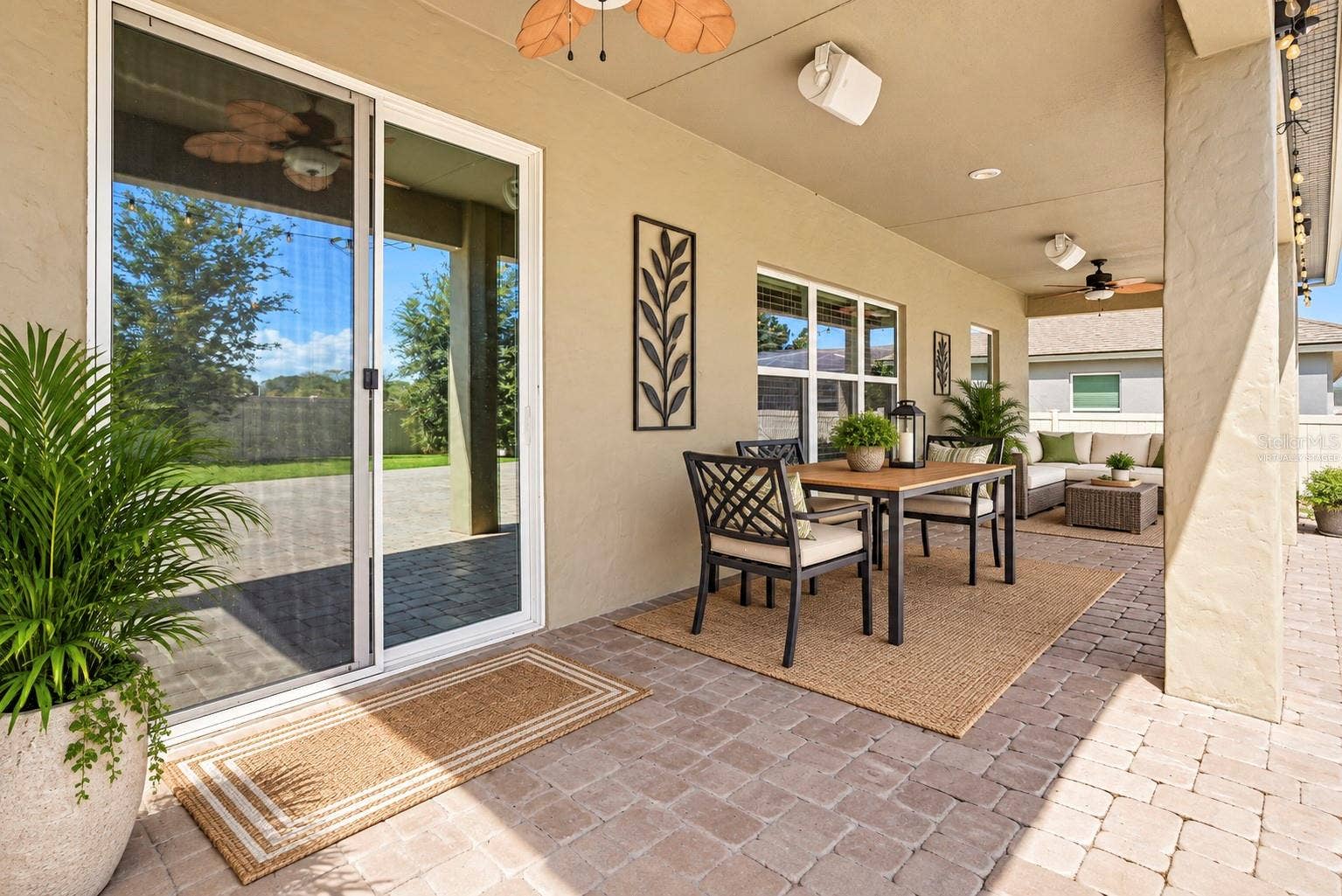 2470 STANDING ROCK CIRCLE, Oakland, FL 34787 Virtually Staged