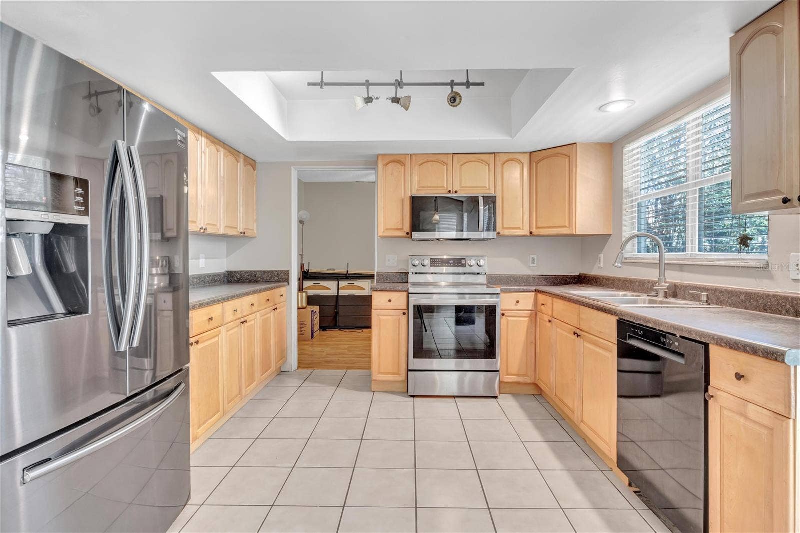 1018 MALCOLM COURT, Oviedo, FL 32765 1018 MALCOLM COURT, Oviedo, FL 32765