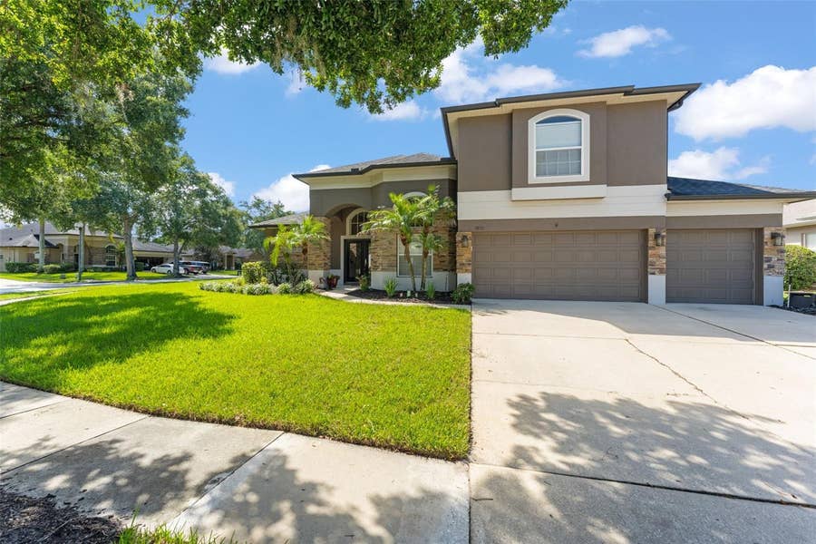 Property photo for 3833 EMERALD ESTATES CIRCLE, Apopka, FL