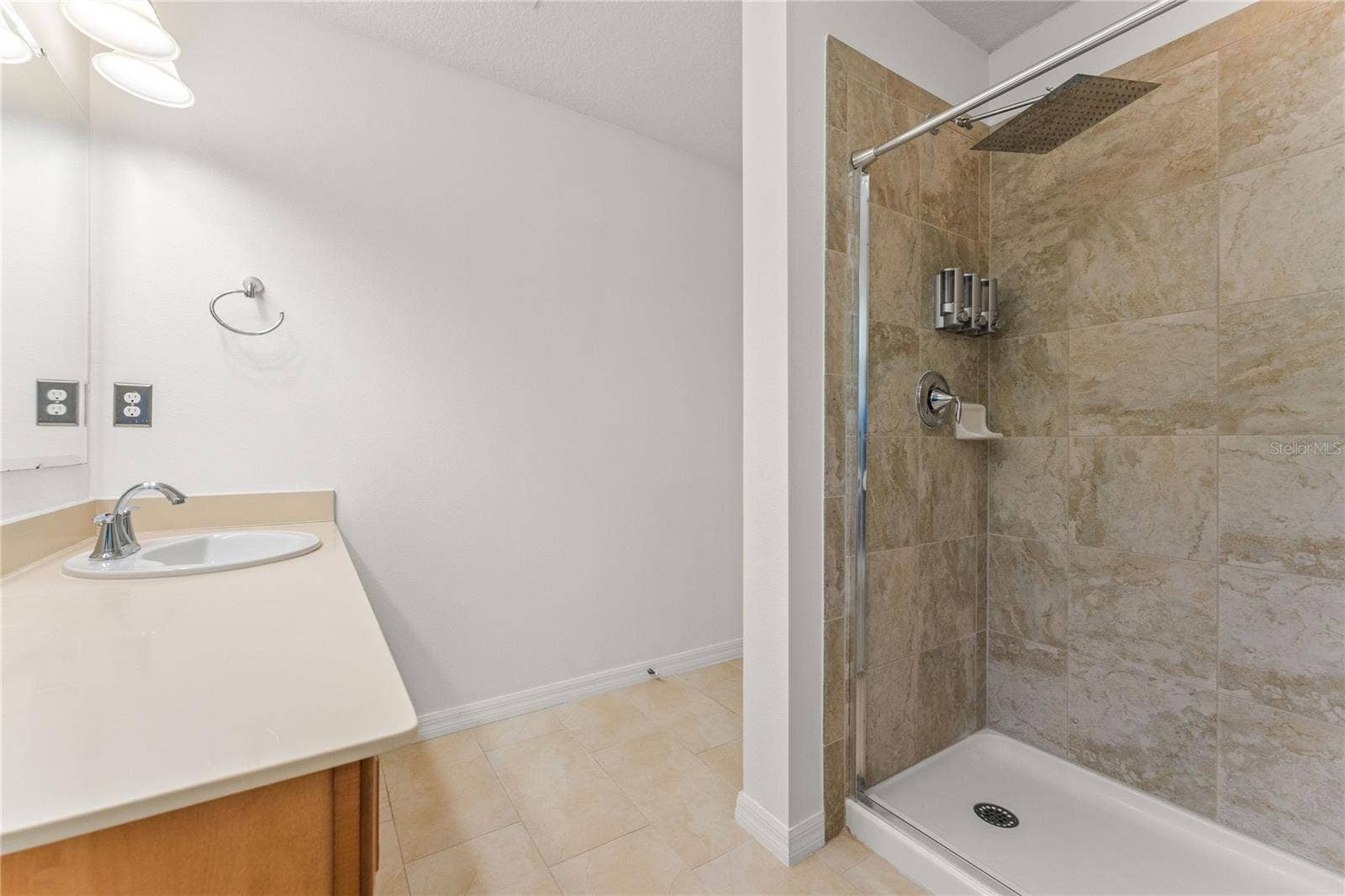 13701 BECKMAN DRIVE, Windermere, FL 34786