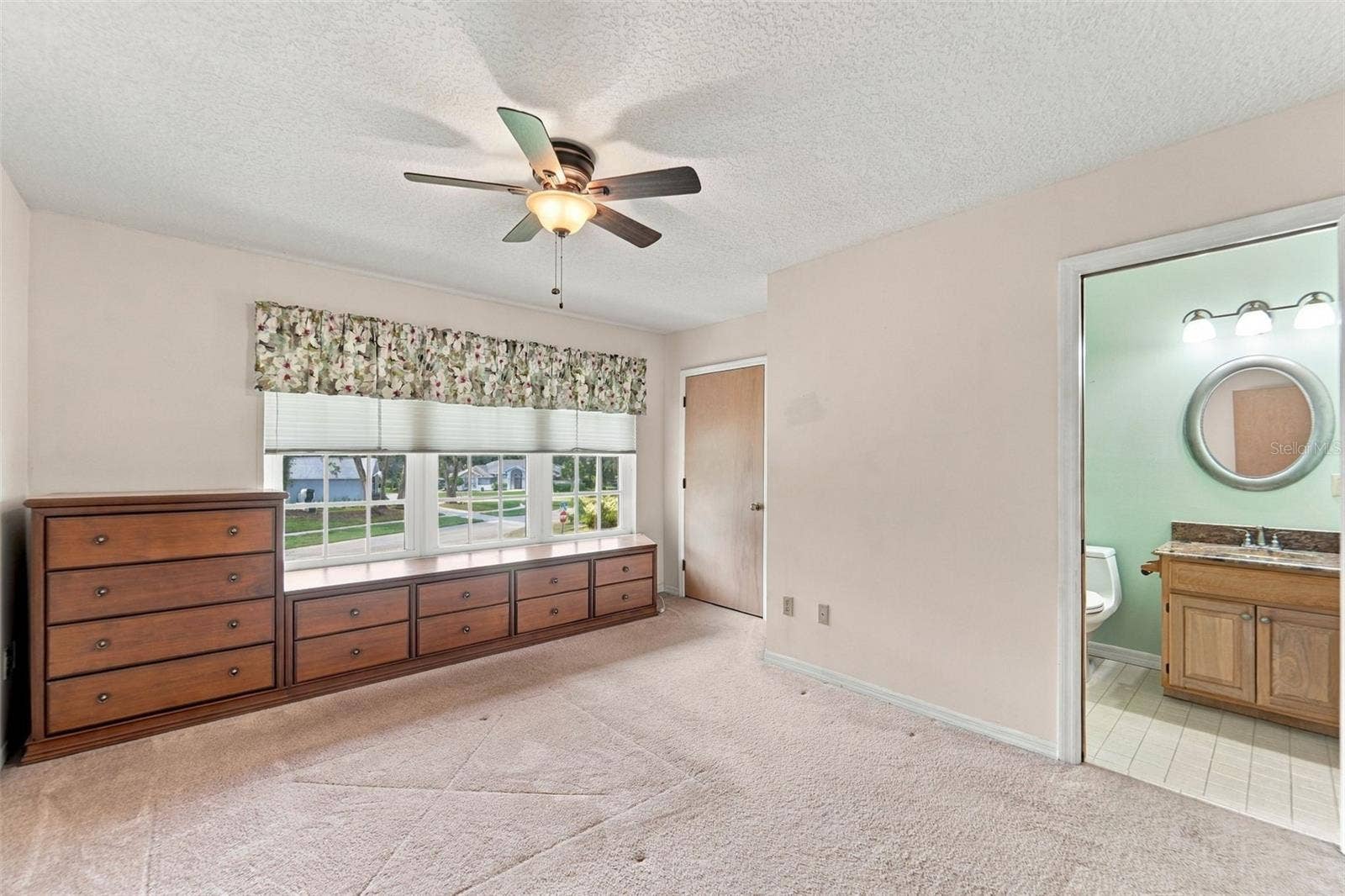 400 PINE TREE ROAD, Lake Mary, FL 32746 400 PINE TREE ROAD, Lake Mary, FL 32746